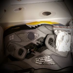 Jordan 5 Off White